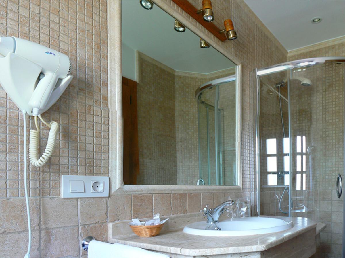 Posada Ribera del Pas Iruz Habitación foto