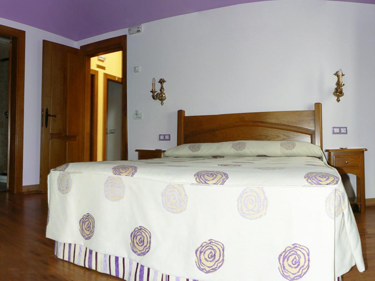 Posada Ribera del Pas Iruz Habitación foto